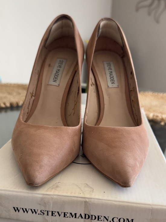 Steve Madden Shoes - Steve Madden prance Women's Nude Pointed-Toe Pumps 7.5